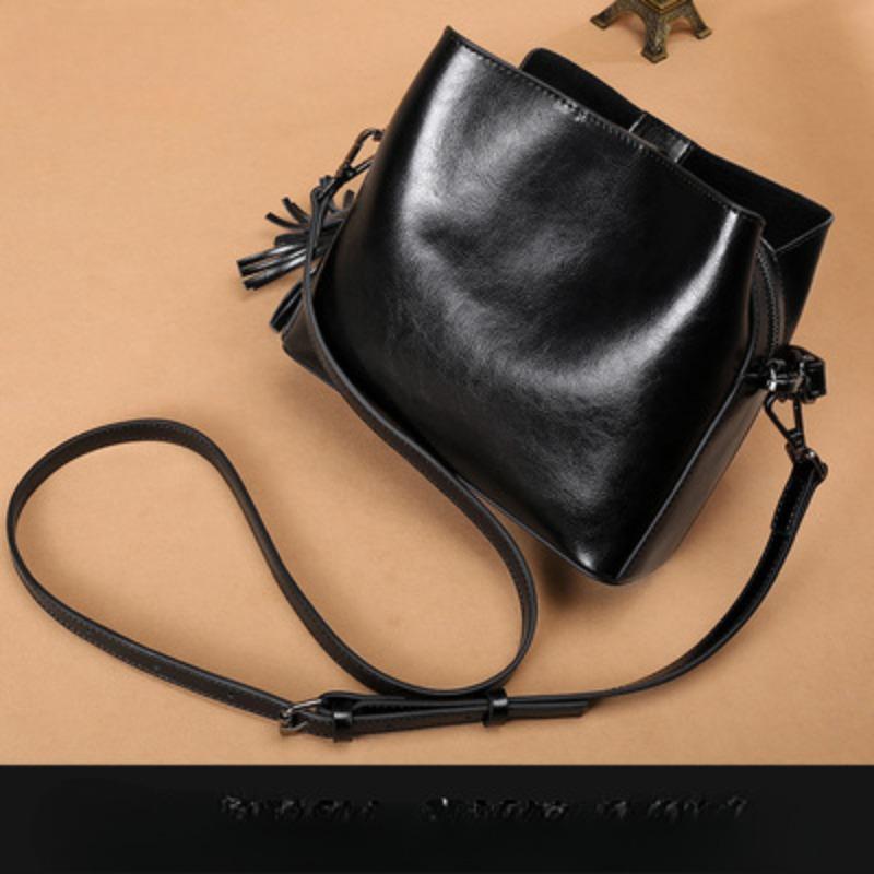 

Женская сумка из коровьей кожи первого слоя, новая модная сумка с кисточками для женщин, женская сумка с косым ремешком, сумка через плечо