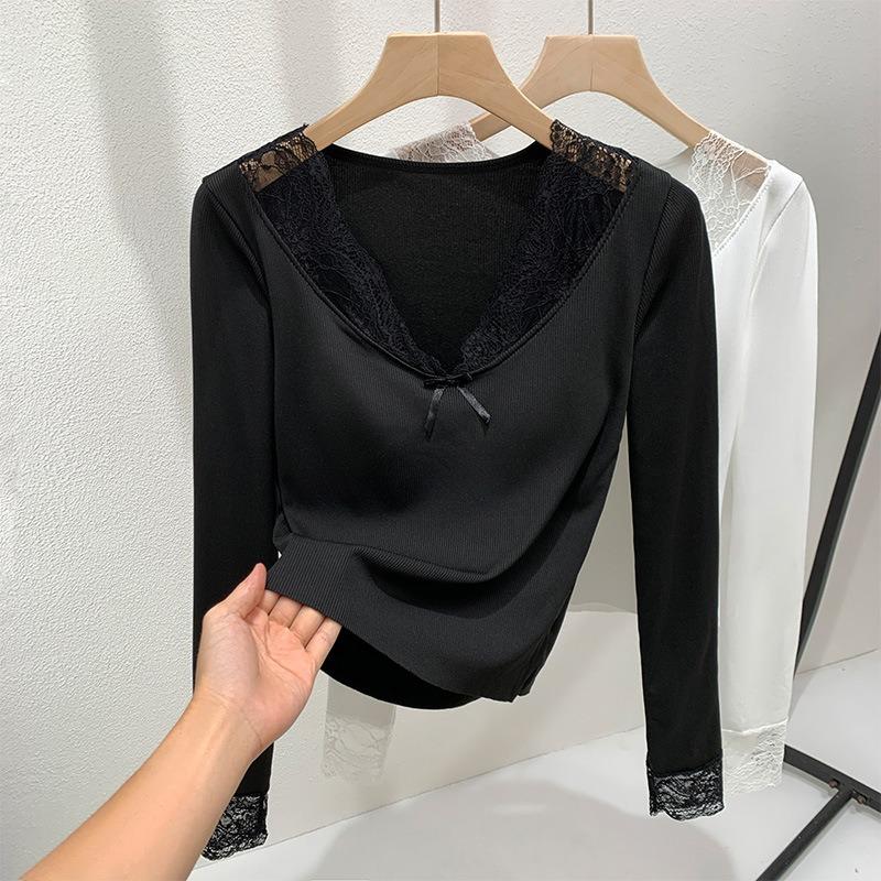 

White lace spliced threaded bottoming shirt women s new thin collar long-sleeved shirt with chest pad inner top one size fits all чорний