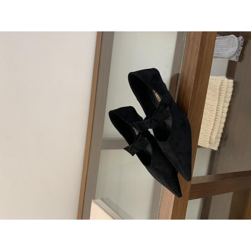 French Thick Heel Pointed Suede Mary Jane Shoes Women's 2025 Spring and Autumn New Evening Breeze with Skirt Low Heel Single Shoes Women's Shoes