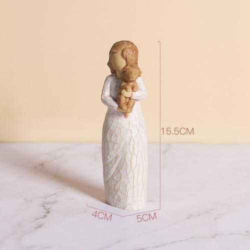 

Элегантная фигурка в американском стиле, имитация резьбы по дереву, скульптура, подарок для дома, на свадьбу, топпер для торта, украшение из смолы