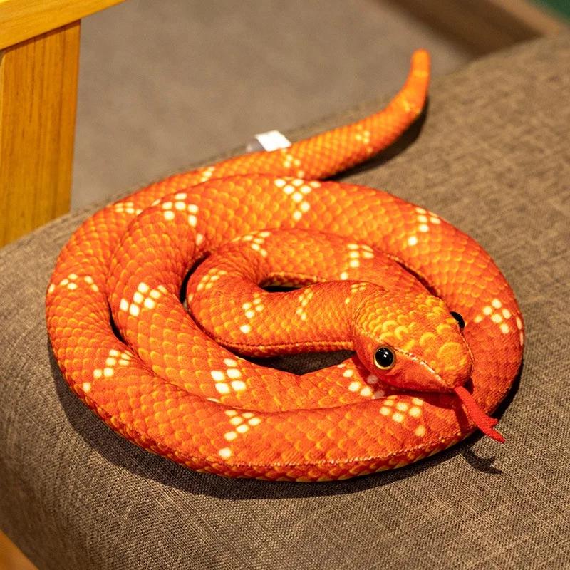 Nouveau Jouet en Peluche Python Artificiel Long Serpent Jaune Orange Vert Python Peluche Jouet Décorer La Maison Décorations de Fête 80cm