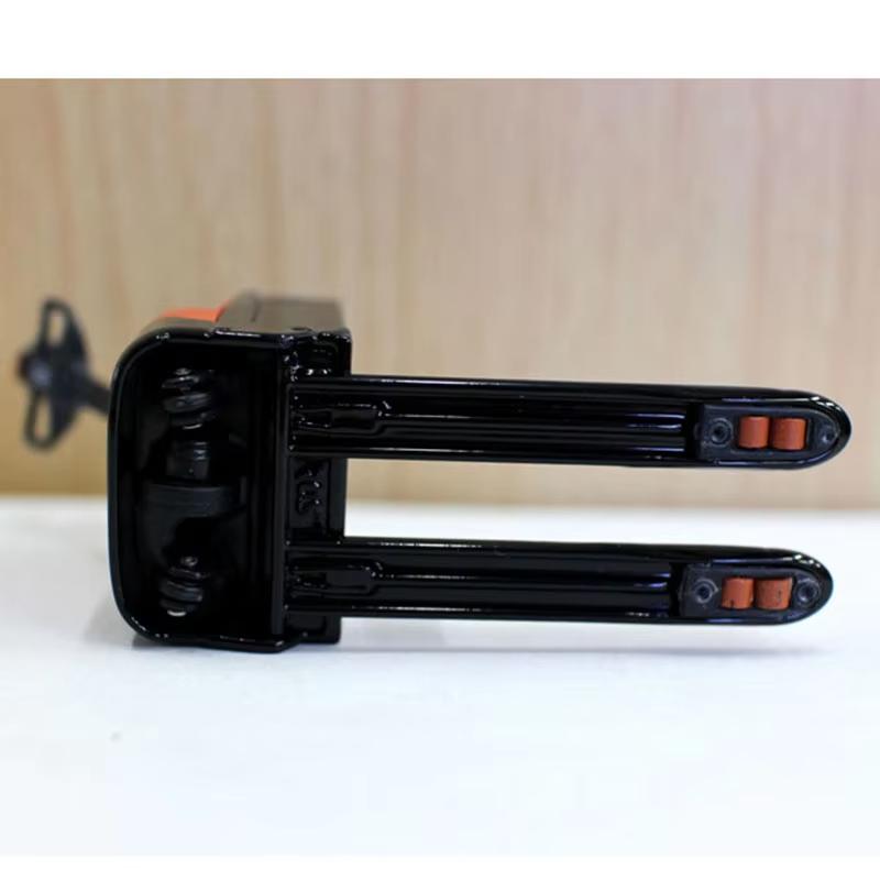 1/24 scale BT Staxio alloy forklift model transport cart pallet truck alloy car metal toys gift display show fans collection