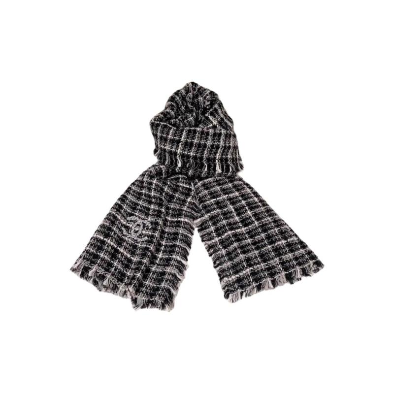 

CHANEL Brand Logo Velvet Scarf Unisex Couple Style Black чорний