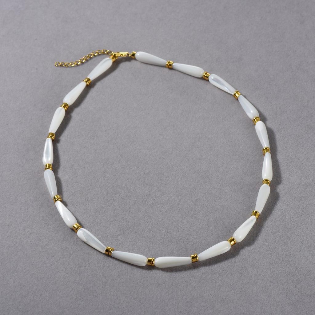 Wind Simple Fashion Brass Plated 18K Real Gold White Stone Beaded Collarbone Chain Unique Light Luxury Necklace