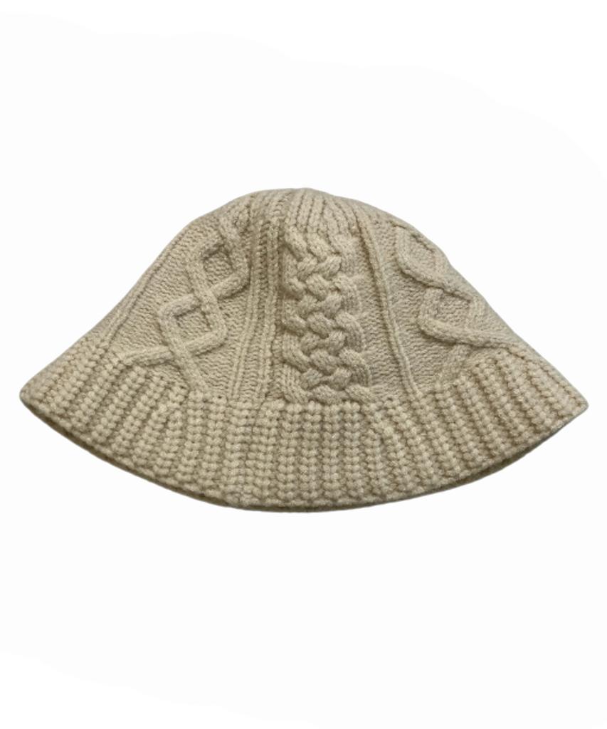 SK8ER ROCK Cable Knit Cross Bucket Hat ((Ivory))