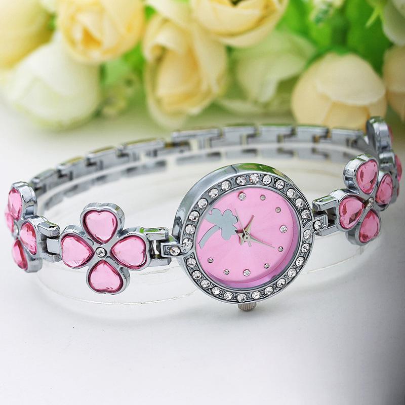 Four-leaf Clover Point Diamond Women s Bracelet Watch, Bracelet Watch, Women s Casual, Gift Watch Women s Watch Hand розовый