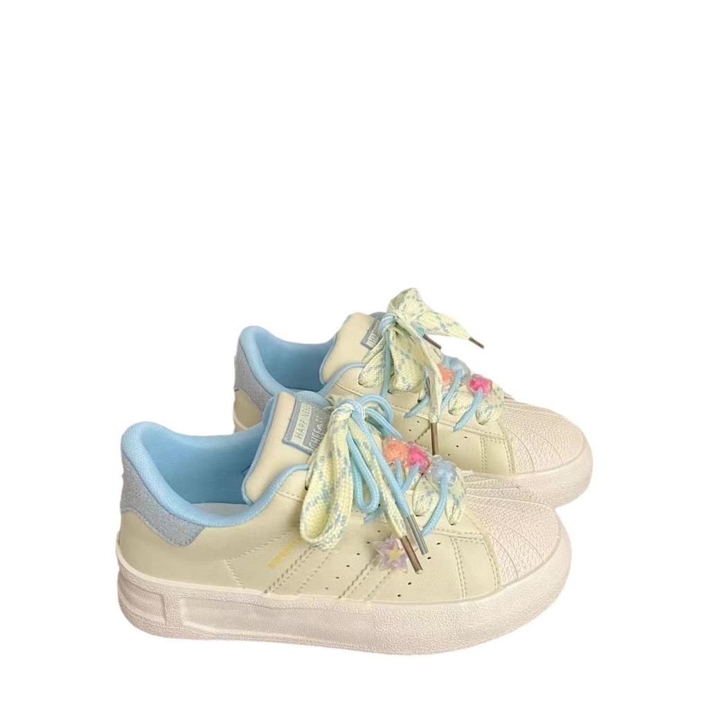 Middle school students women's board shoes original niche non-collision shell head white shoes 2025 spring Hong Kong style new chic tide