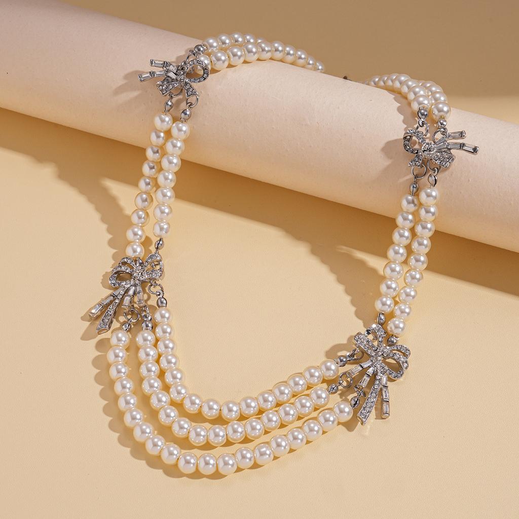 Diamond imitation pearl beaded bow multi-layer necklace baroque elegance necklace