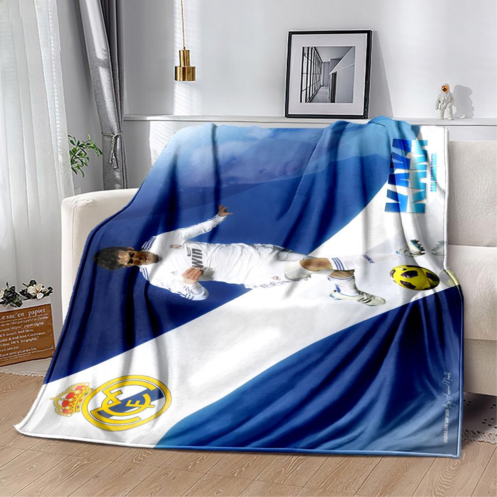 Soccer Player Action Blanket Soft Warm Cozy Suitable for Chair Bed Office for All Occasions Digital Print Unique Gift for Family and Friends Camping