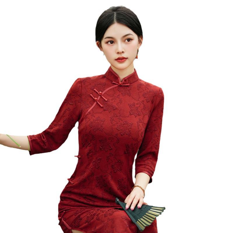 Autumn & Winter Rust Red Slim Fit High-Slit Cheongsam