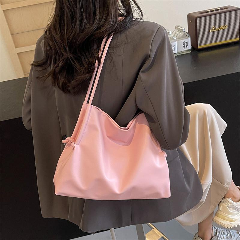 Large Capacity Fashionable Tote Bag For Women Stylish Commuter Shoulder Bag In Black Pink Beige Khaki Brown Ideal For Casual Everyday Use