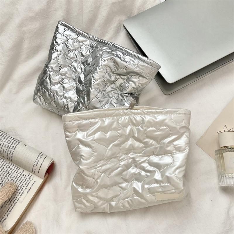 Travel Cosmetic Bag,Large Capacity Makeup Bag with Zipper,Sweet Toiletry Bag Handbag Makeup Accessories Organizer Gifts