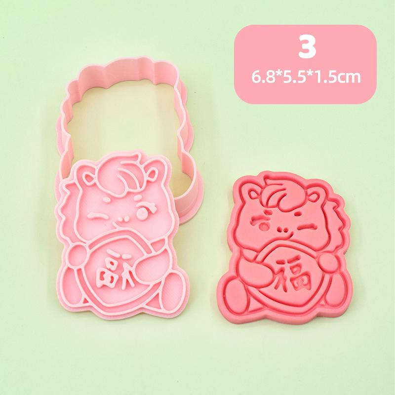 Year Of The Horse Cookie Cutters Chinese New Year 3D Cartoon Horse Shape Pressable Biscuit Mold Cookie Stamp Kitchen Baking Tool