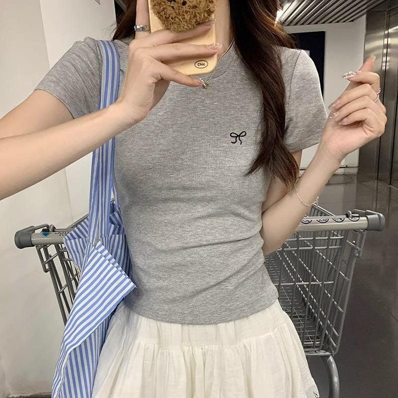Hot girl's right shoulder short-sleeved T-shirt women's summer new style body-shaping pure desire American tight-fitting short tea art style top