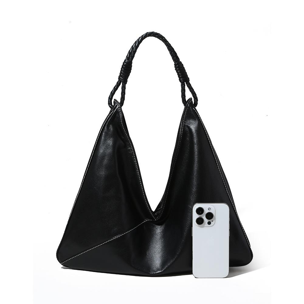 Niche first-layer cowhide tote bag, simple and high-end commuter underarm bag, genuine leather women's bag, portable shoulder bag.