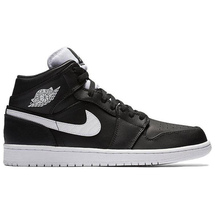 Jordan 1 Retro Mid Black White 554724-038