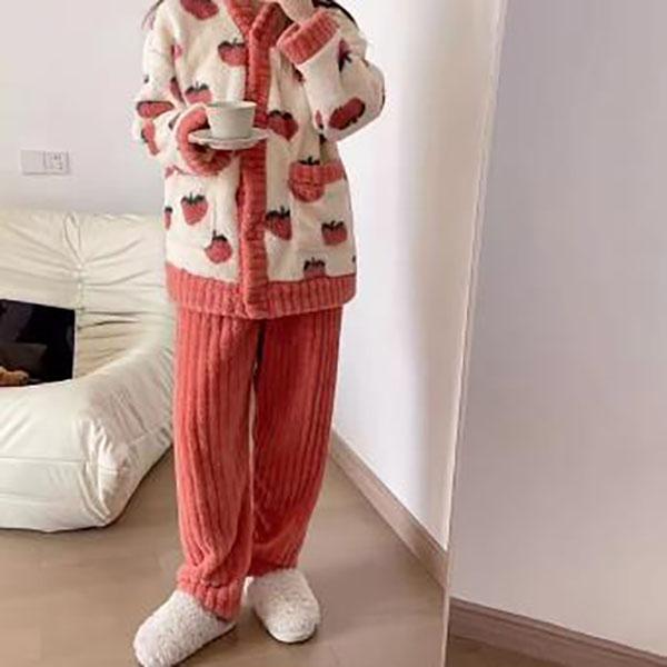 

Женский комплект из двух предметов: осенне-зимний, утепленный, с V-образным вырезом, с простым рисунком, с длинными рукавами и свободными теплыми брюками XL