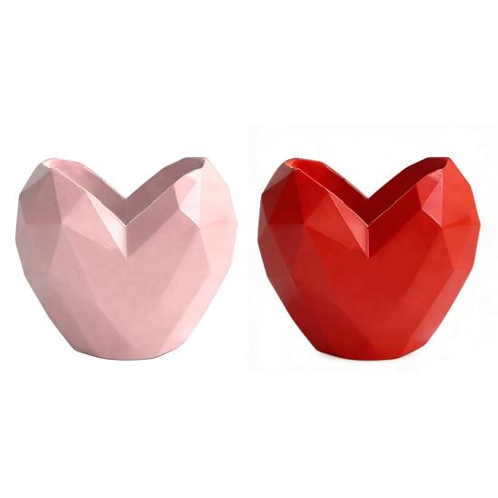 Small Diamond Heart Shape Planter for Small Plants 3D Printed Mini Geometric Heart Flower Pot for Indoor Home Office Desktop Decor
