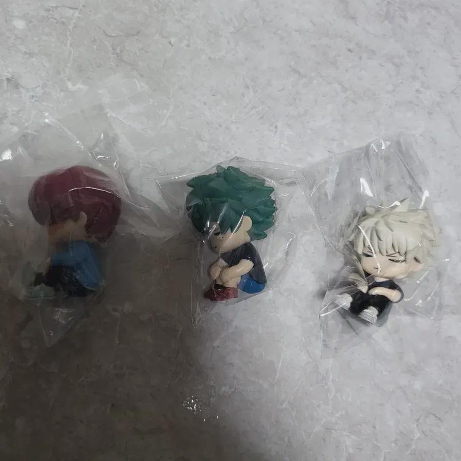 

Nahia Hiroaka Shoulder Kung Gacha Figures Batch