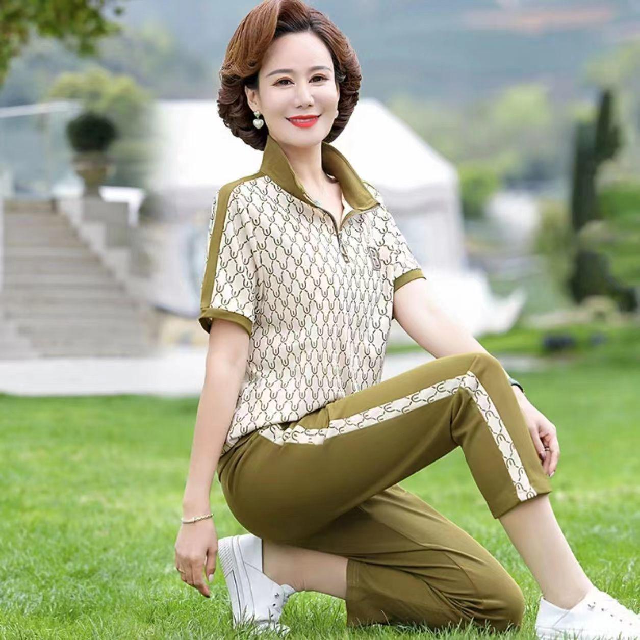 

Стильный летний комплект с принтом и коротким рукавом для женщин среднего возраста - Повседневный костюм-двойка с отложным воротником M [suggested for 40-50 kg] армия зеленый