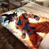 1pz Coperta in Flanella con Stampa Son Goku, Alta Qualità per Tutte le Stagioni, Decorazione per la Casa, Calore e Comfort, Perfetta per Regali di Natale