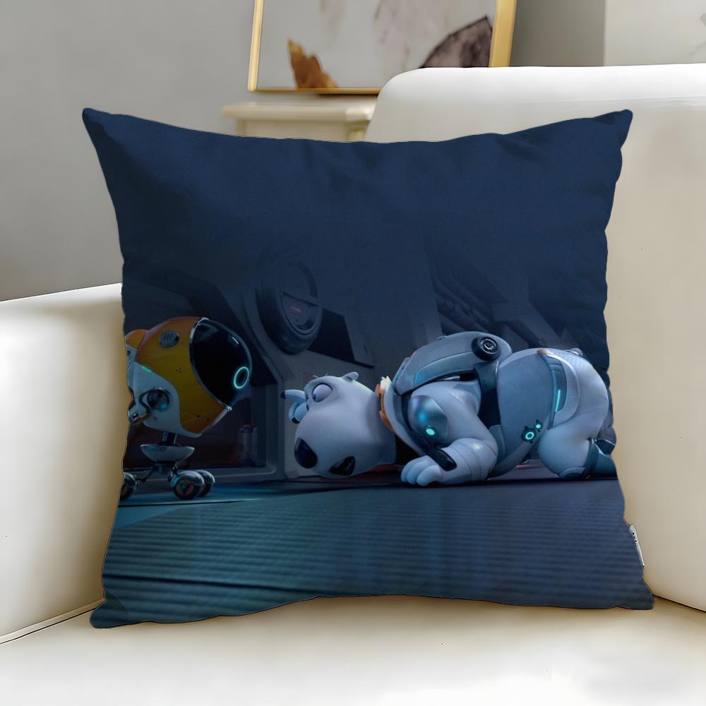 classic cartoon character Backkom Cushion Cover Soft & Easy-Wash Pillow Case – Versatile for Couch, Bed, Travel and Office