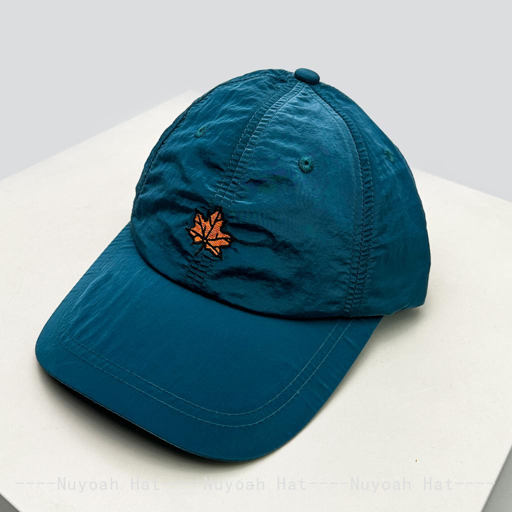 New Unisex Quick Drying Korean Embroidered Maple Leaf Baseball Hats Sunshade Simple Breathable Peaked Caps Versatile Fashion Ins