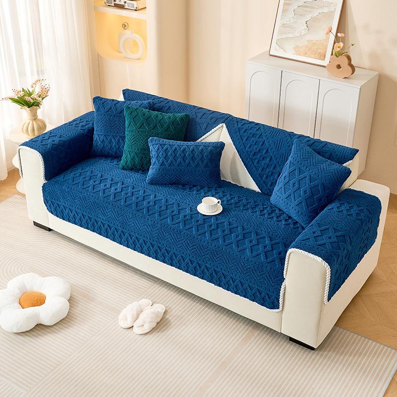 

Роскошный чехол на подушку для дивана Зимний Мягкий Противоскользящий Накидка на диван Высококачественный Стильный Защитник для дивана Для Комфорта и Тепла в Гостиной 70 x 70cm