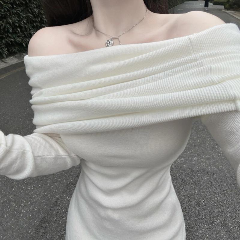 [] One-word shoulder knitted dress, early autumn off-the-shoulder long-sleeved temperament, slim-fitting design, gentle wind long dress