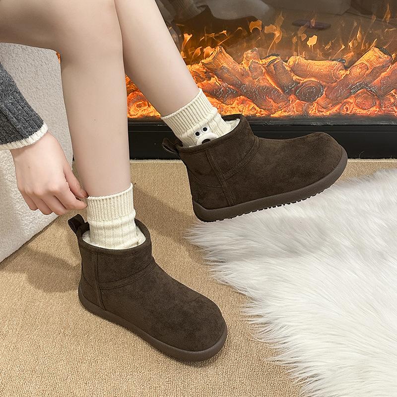 Snow boots cotton shoes new winter velvet thickened northeast lamb wool thick-soled non-slip cotton shoes women's small short boots