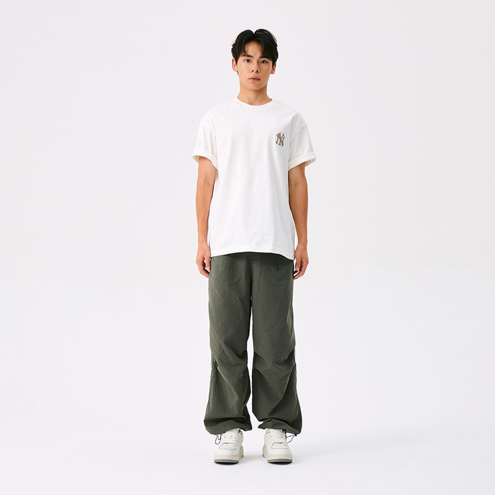 New MLB MONOGRAM Collection New York Yankees FW25 T Shirt Unisex White 3ATSM0554-50IVS