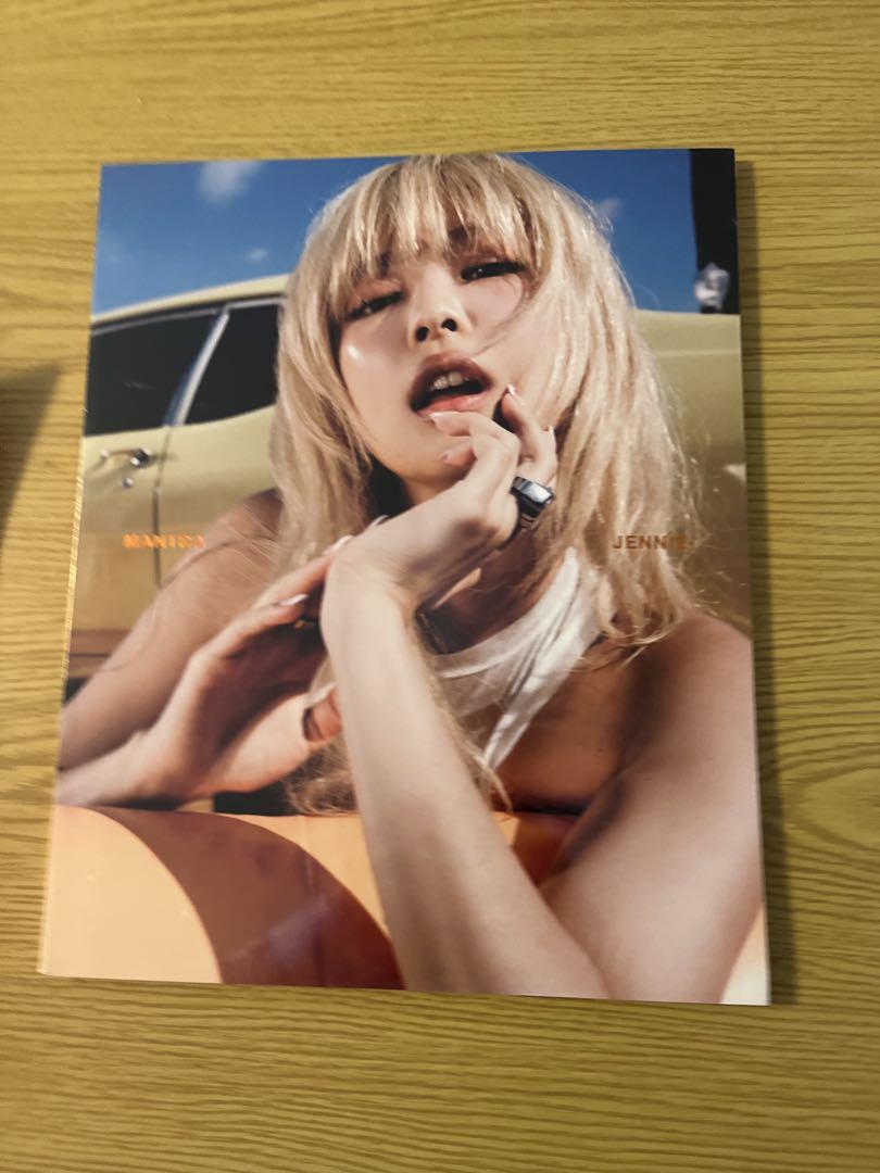 

[USED] BLACKPINK Jennie Mantra Photobook