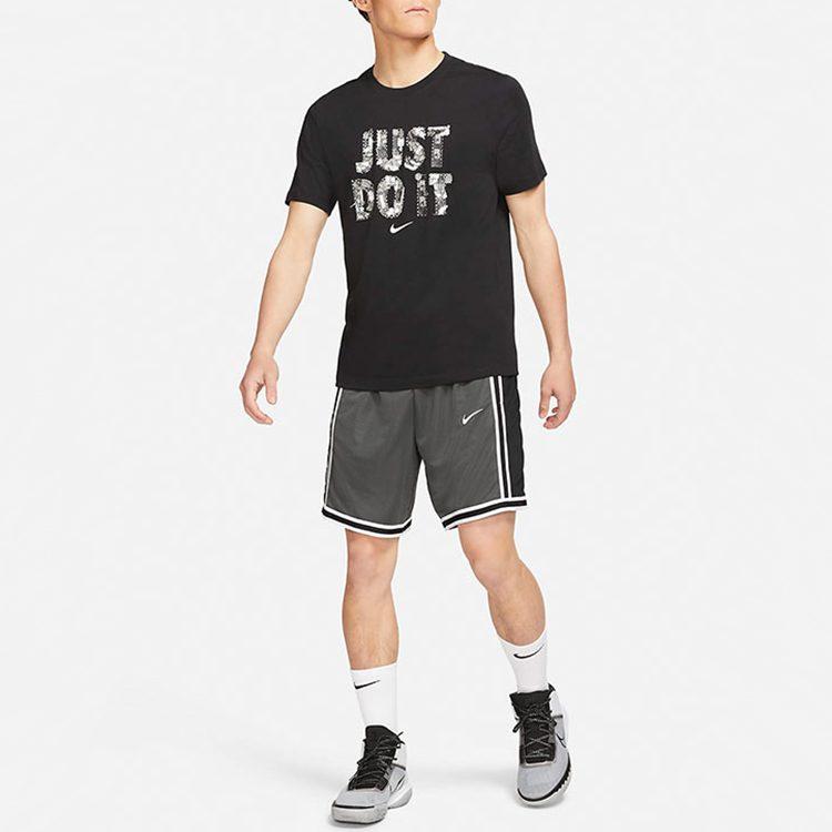Nike T Shirts Men's Black Crew Neck Moderate Straight Fit DD0802-010