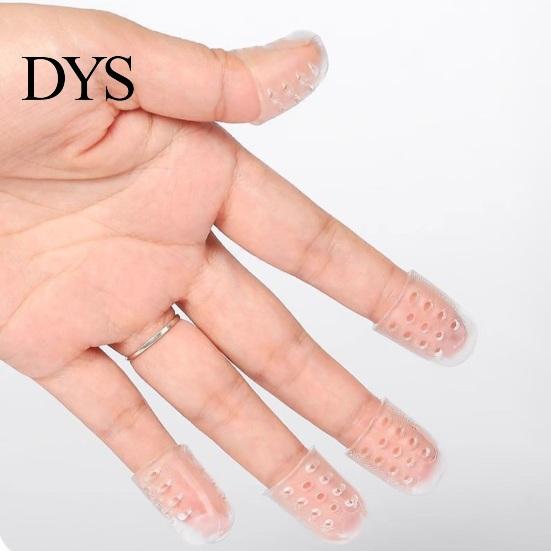 Finger Toe Covers 30Pcs Silicone Nail Protectors Breathable Anti-Friction Caps with Holes Men Soft Cap Women Corns Blisters Pain Relief Guards Blister