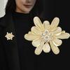 Summer Daisy Sunflower Brooch Female Cute Temperament High-End Coat Accessories Pin Fashion Suit Decoration