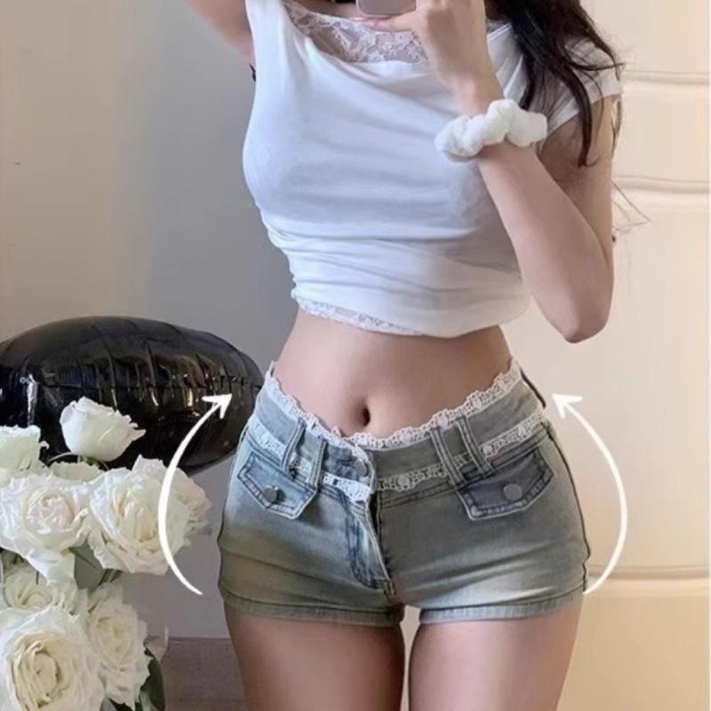 Women's French Lace Patchwork Low-Waist Denim Bodycon Booty Shorts - Spring/Summer 2025 Collection