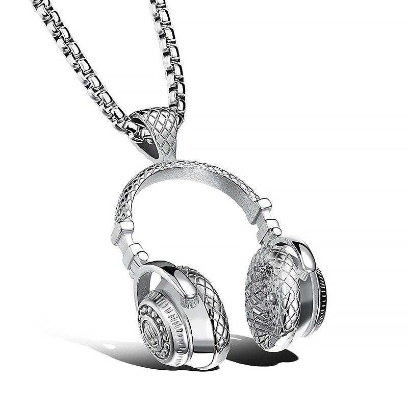 

Trendy Hip-Hop Sweater Chain Jewelry Military Brand Stainless Steel Necklace Pendant Wholesale Titanium Steel Accessories Men S Necklace