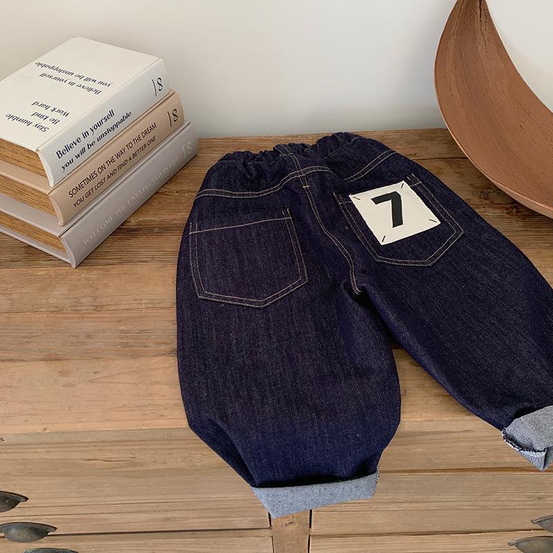 

Стильные джинсы Tong Chenchen весна-лето 2024: Универсальные свободные детские брюки в гонконгском стиле 110 cm