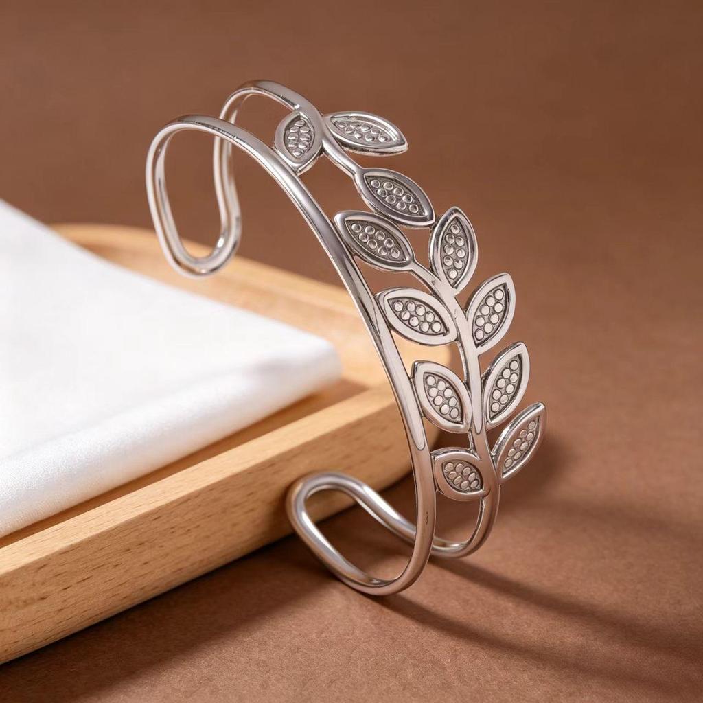 Gold-Plated Titanium Steel Laurel Leaf Adjustable Bangle Bracelet