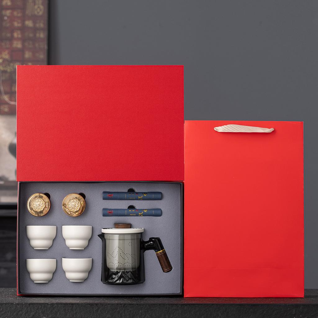 Forbidden City Merchandise Tea Set High-end Business Gifts Red Gift Box Company Annual Meeting Gifts for Foreigners