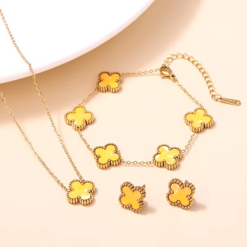 Tarnish Free Best-selling Stainless Steel 18K Gold Plated Bracelet, Necklace, Earrings and Stud Set Jewelry for Ladies