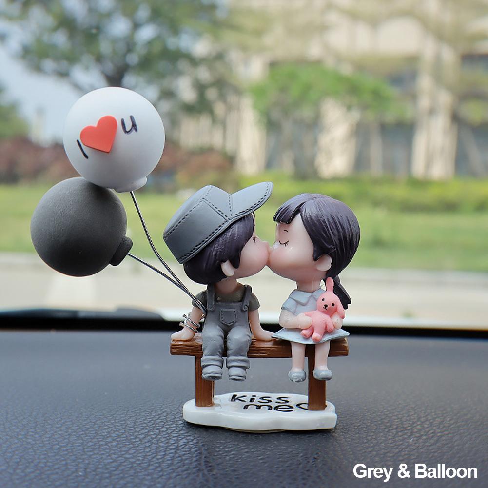 2Pcs/Set Cute Cartoon Couple with Bench Car Dashboard Doll Balloon Ornament Decoration Auto Interior Accessories for Gift