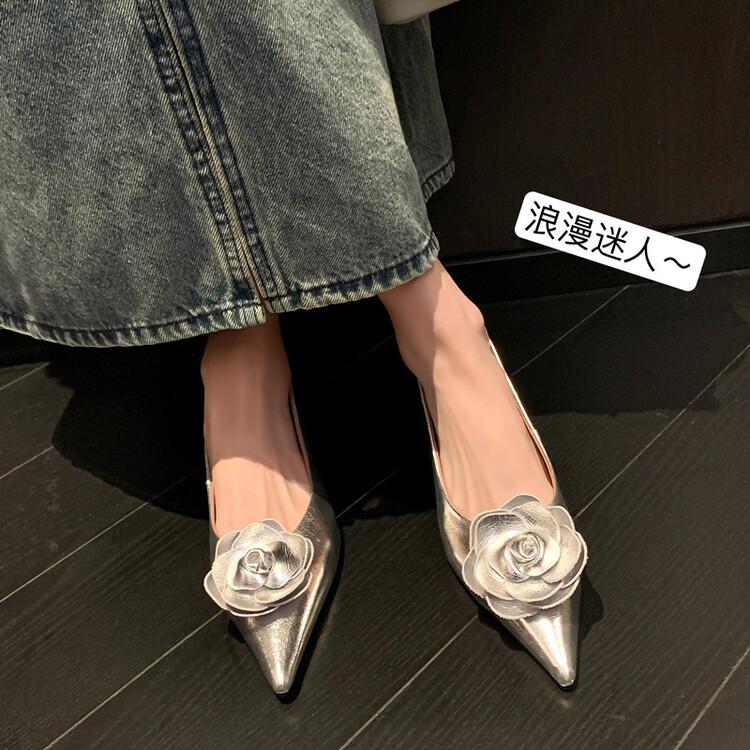 Champagne Rose~ Spring 2025 Pointed Head Shallow Mouth Medium Heel Temperament Celebrity French Kitten Heel Single Shoe Woman