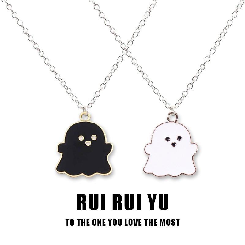 Black and White Ghost Necklace Halloween Gift Pendant Personalized Niche Senior Girlfriend Couple Student Jewelry