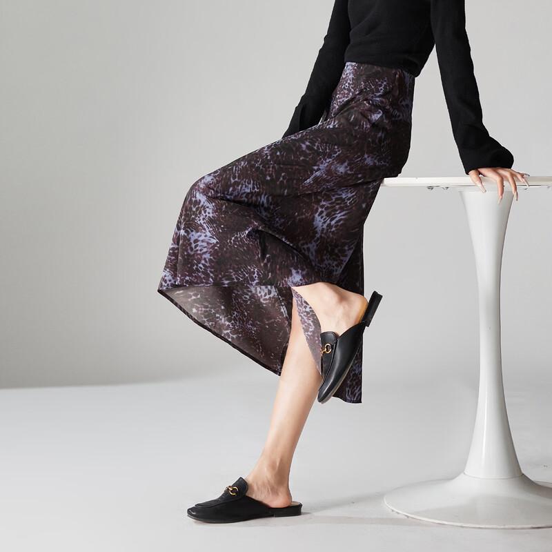 SOFSIL Elegancka spódnica midi o kroju A z panterką