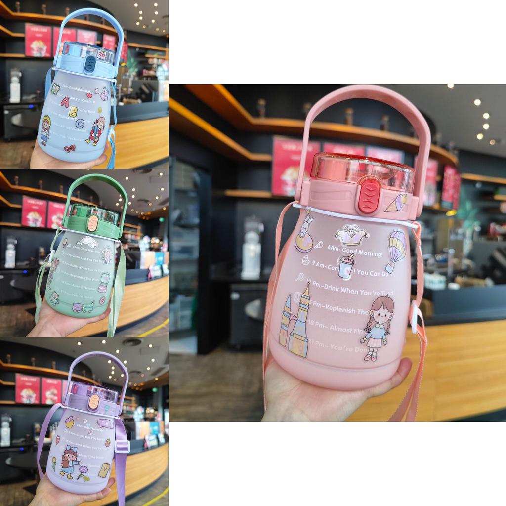 Plastic Portable 1100ml Water Bottle Cartoon Sealing Straw Lightweight Drinking