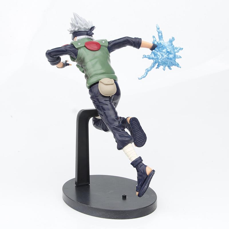 18CM Anime Naruto Shippuuden Hatake Kakashi Figure Battle Posture Raikiri Kakashi Model Toy Gift Collection Action Figure PVC
