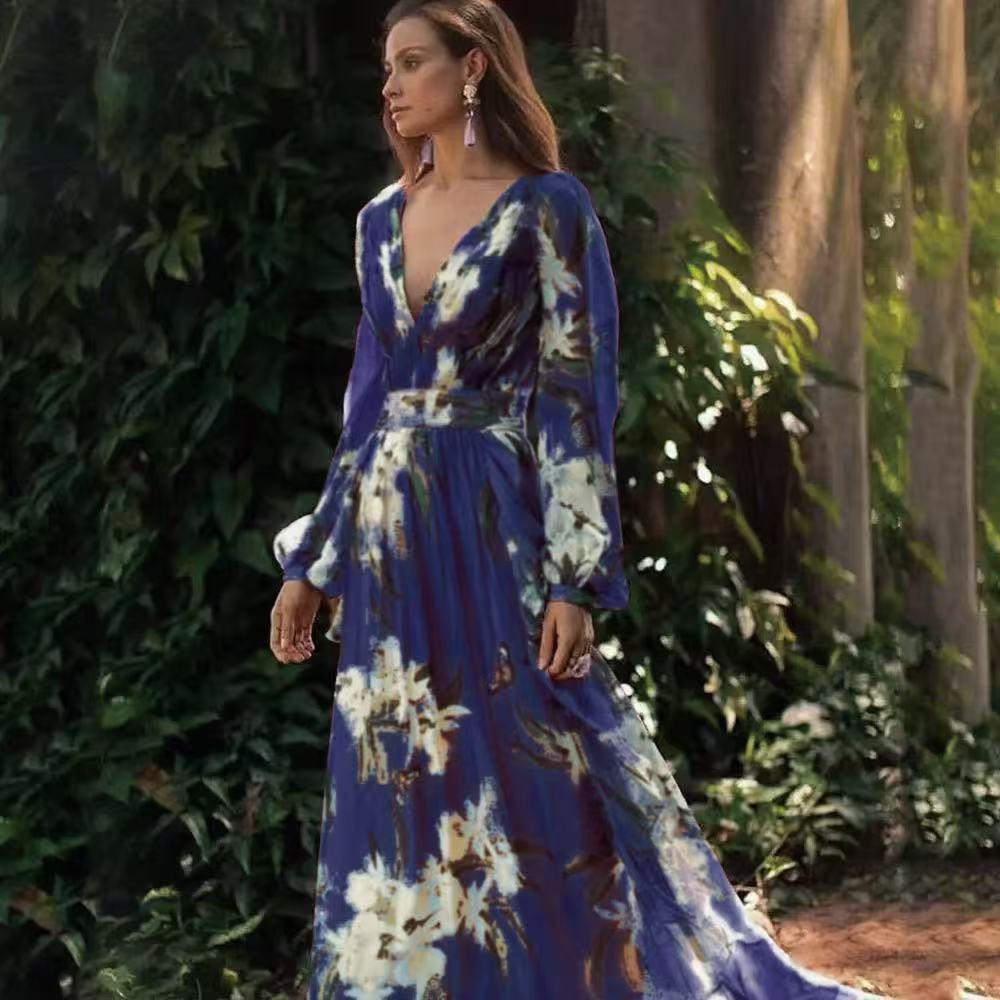 2025 European & American Floral V-Neck Long-Sleeve Swing Dress