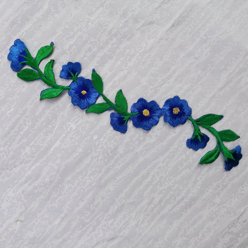 

Декоративная нашивка в стиле ханьфу с вышитым цветком сливы