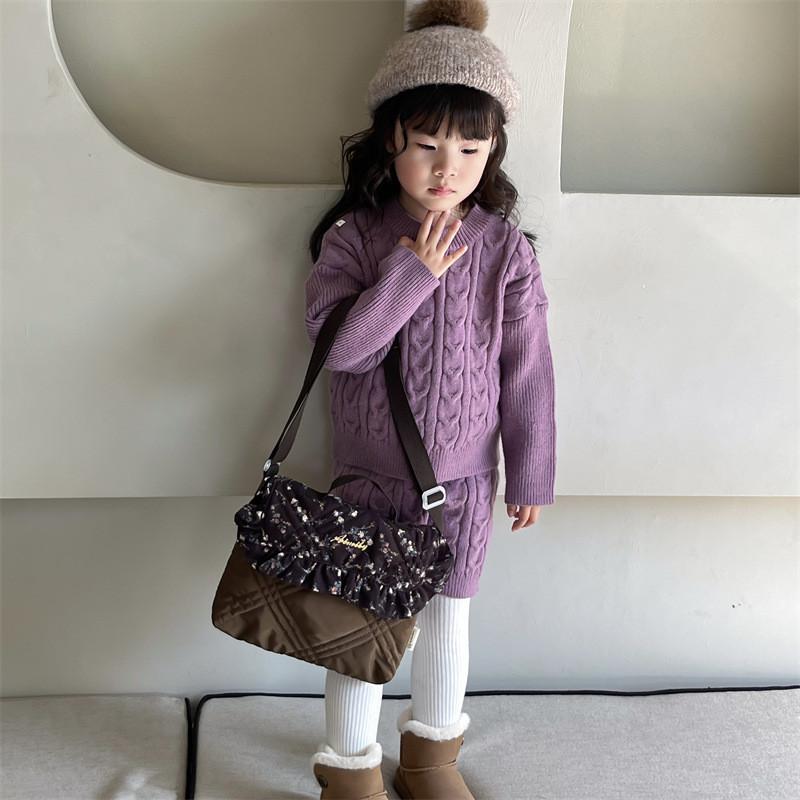 Modern Gender Neutral Canvas Backpack For Toddlers Lightweight And Versatile Design